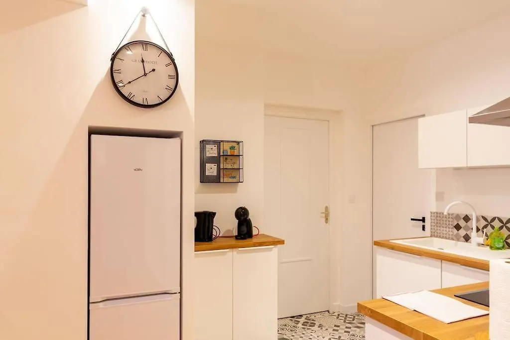 Apartment New/T3 2 Ch Spacieux Et Chaleureux - 100Mtram/Bus Brest France